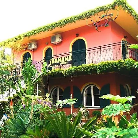 The Banana Aparthotel Benitses (Corfu)